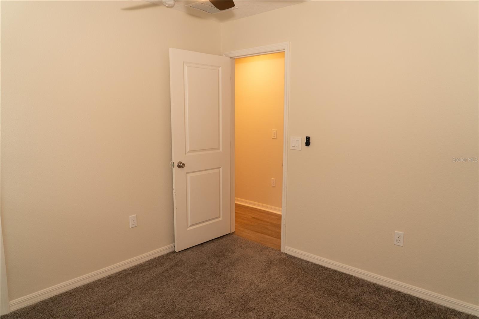 4637 Glencrest Loop Property Photo 36