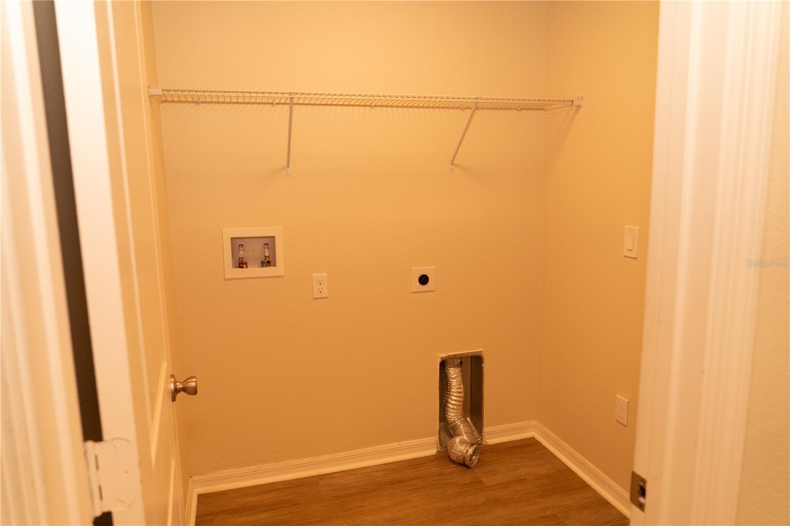 4637 Glencrest Loop Property Photo 37