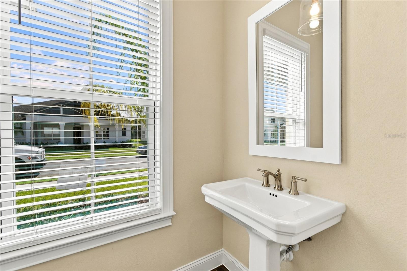 424 Marina Louis Pt Property Photo 12