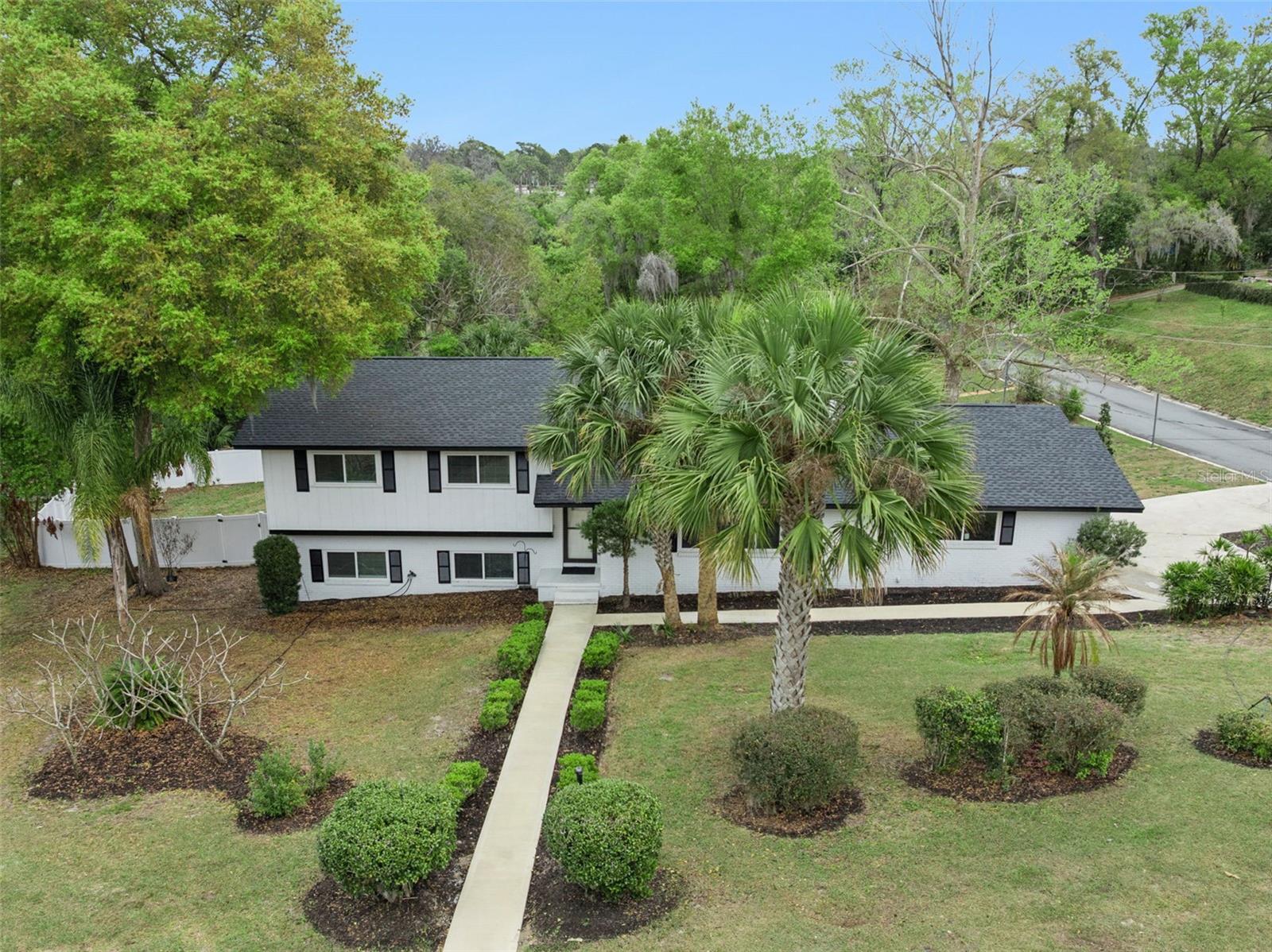 1450 Hilltop Dr Property Photo 1