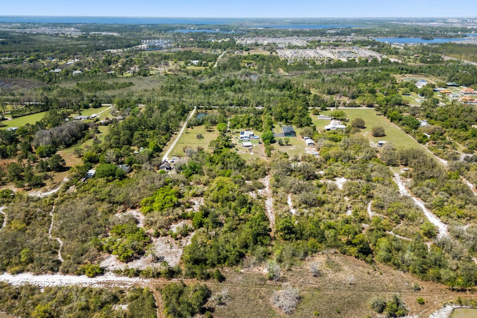 2727 Absher Rd Property Photo 6