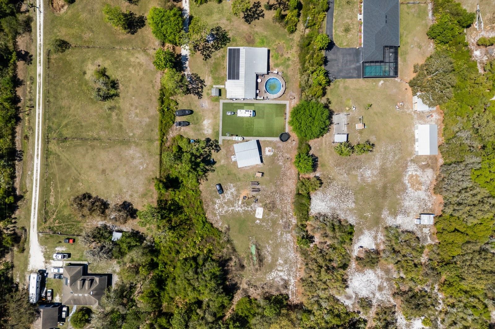 2727 Absher Rd Property Photo 10