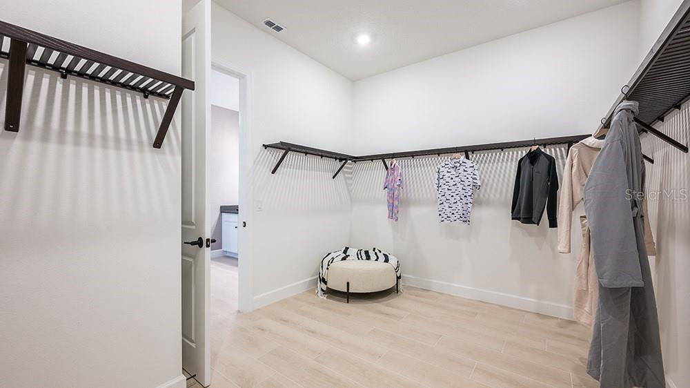 997 Tassleflower Trl Property Photo 14
