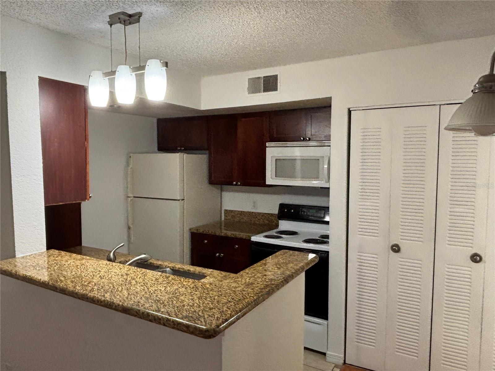 5152 Conroy Rd #1316 Property Photo 5