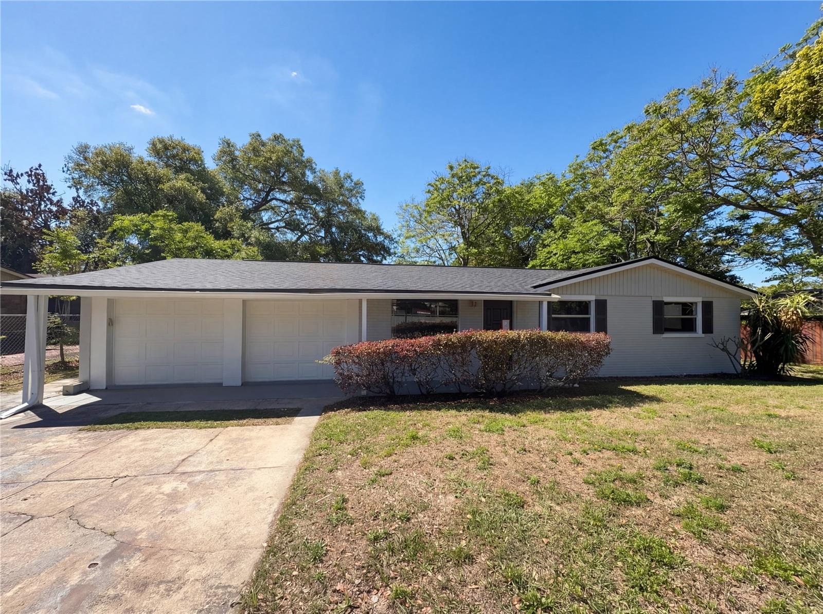 1830 BELLGROVE ST Property Photo 1
