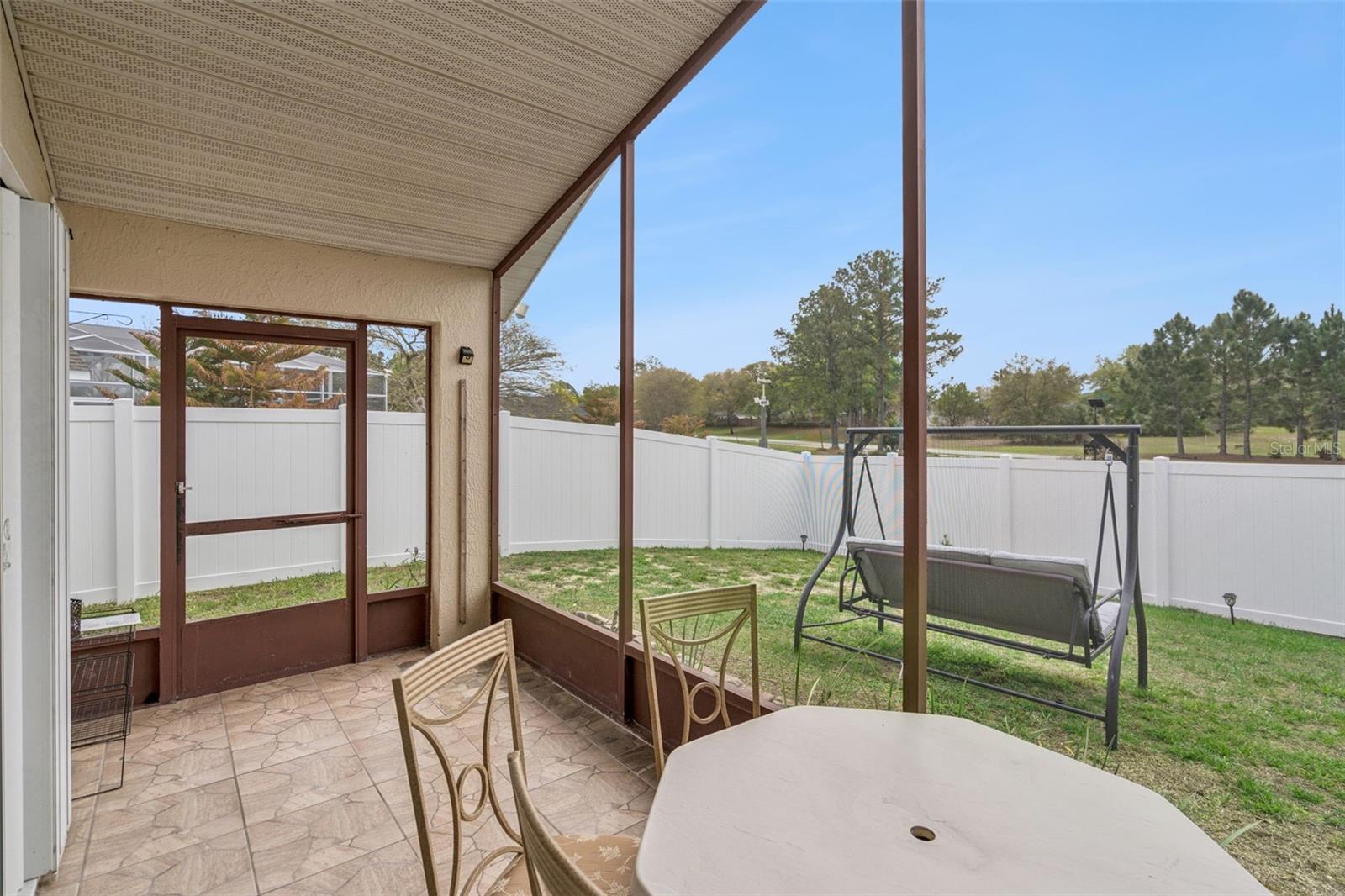 527 Durango Loop St Property Photo 15