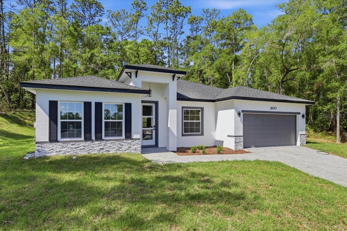 2670 W FAIRWAY LOOP Property Photo 1