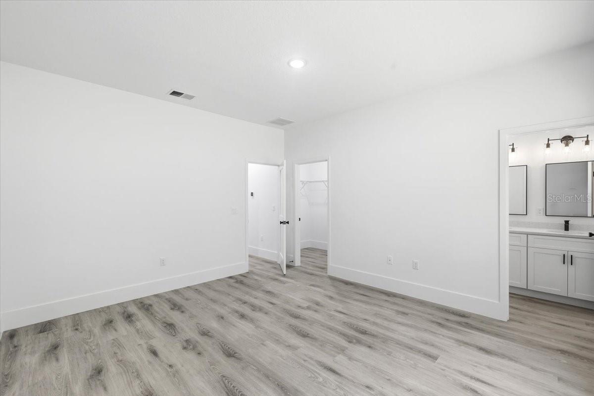 2670 W Fairway Loop Property Photo 12