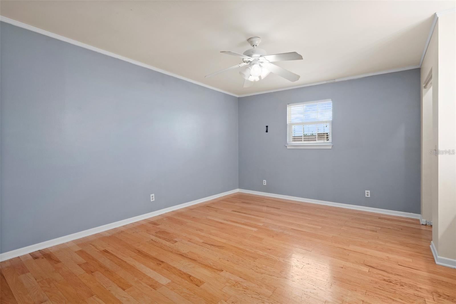 2807 Gordon St N Property Photo 14