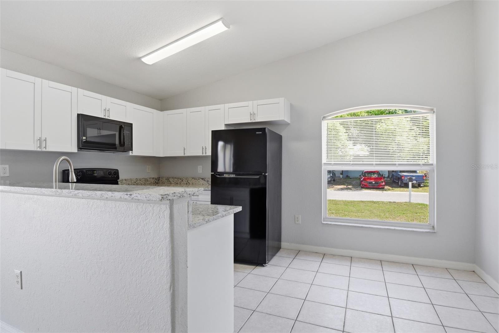 6018 Flora Ter Property Photo 13