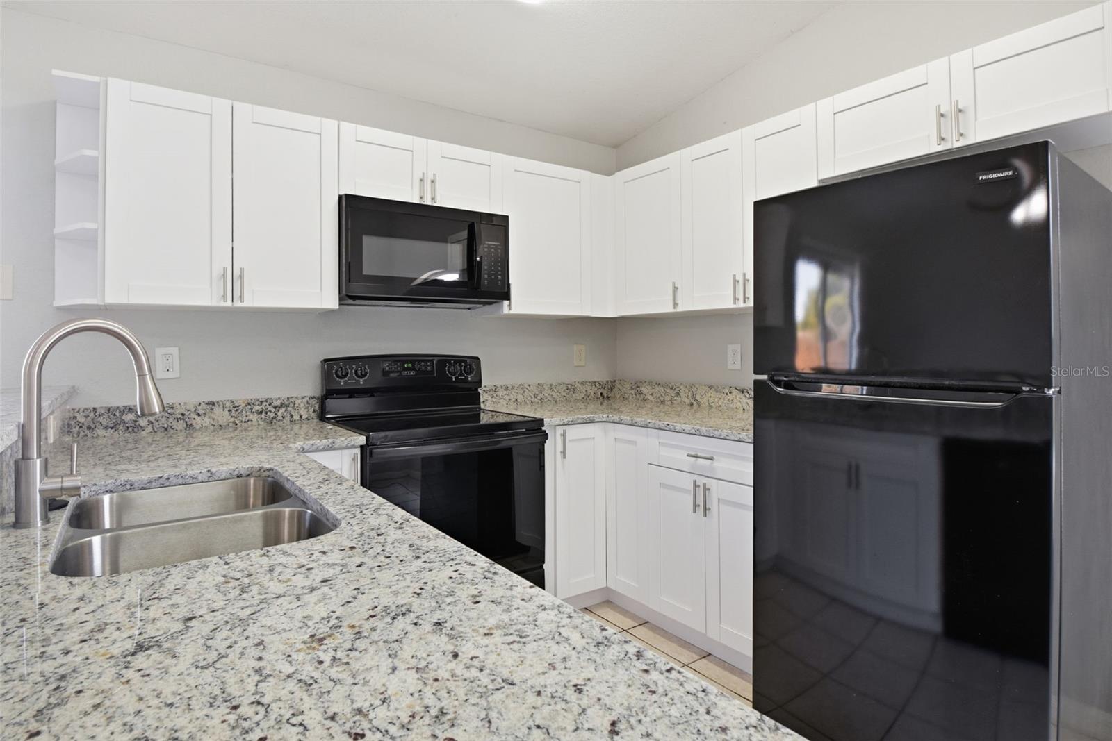 6018 Flora Ter Property Photo 15