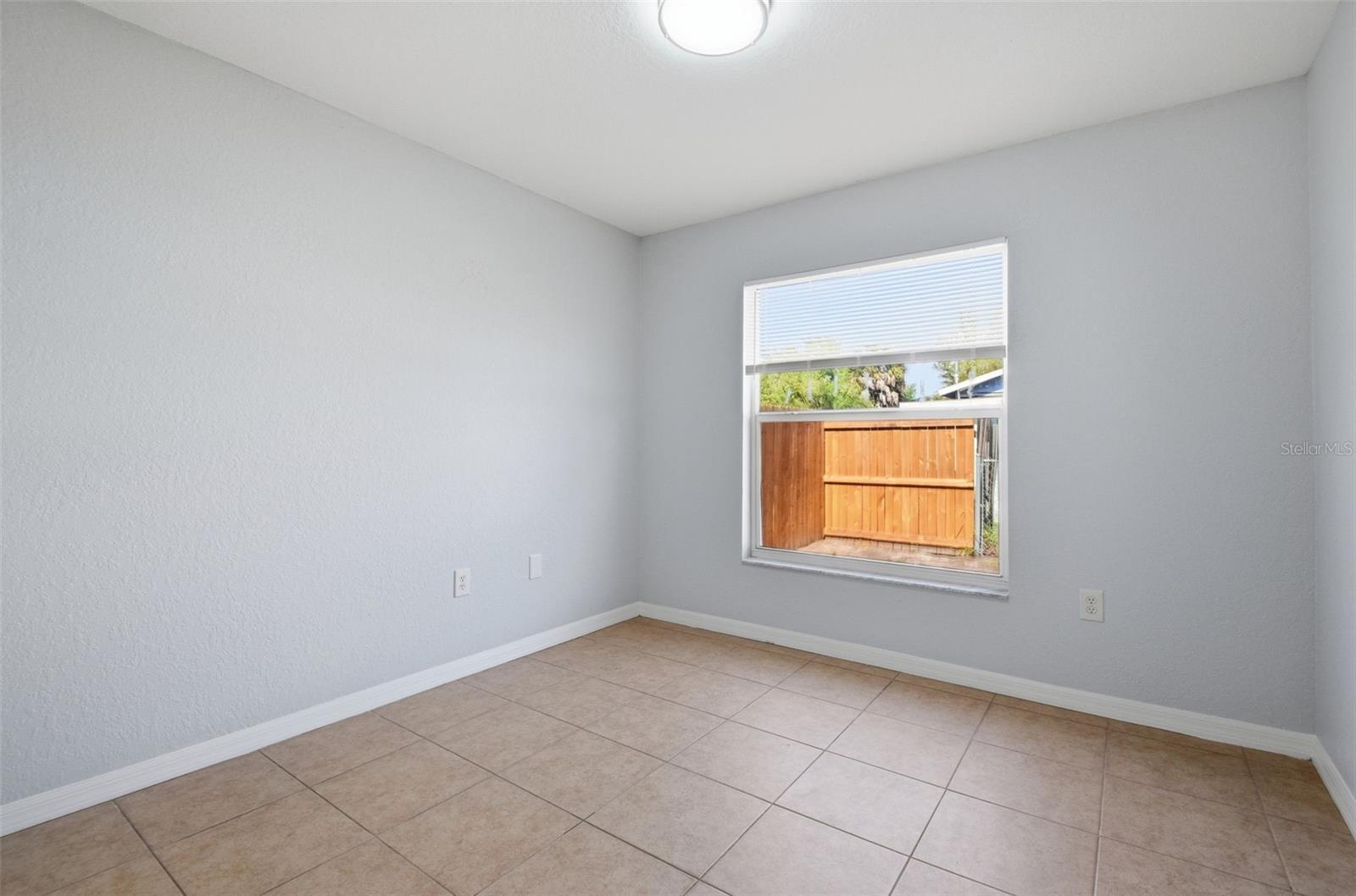 6018 Flora Ter Property Photo 17