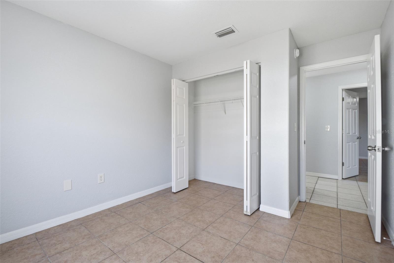 6018 Flora Ter Property Photo 18