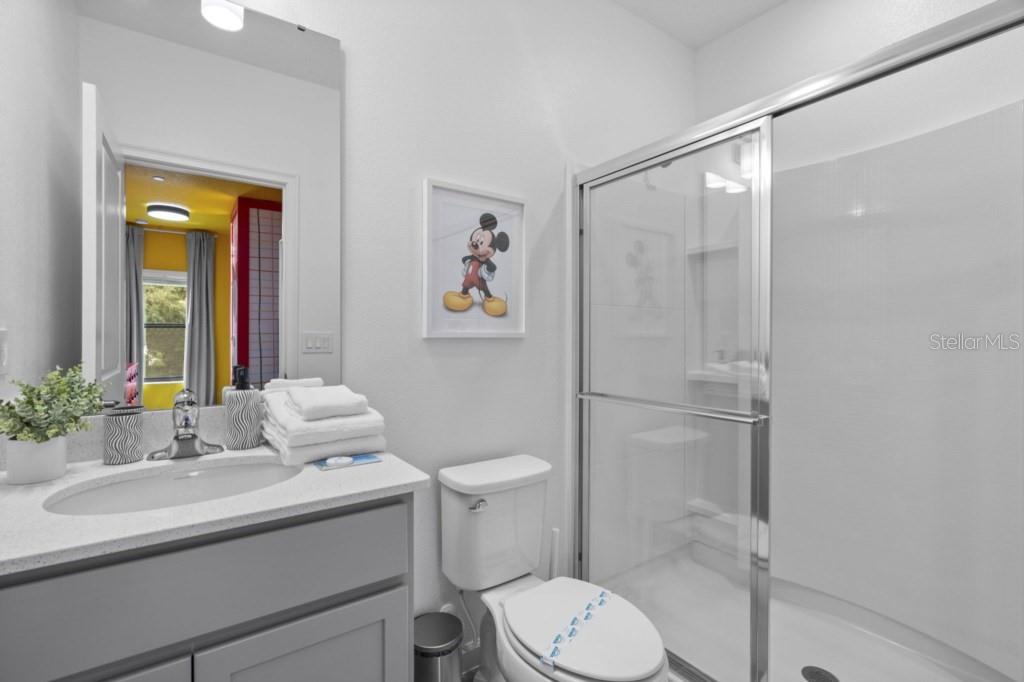 10424 Ebb Tide Ln Property Photo 38