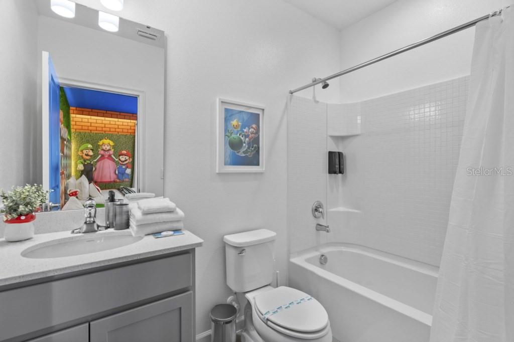 10424 Ebb Tide Ln Property Photo 39