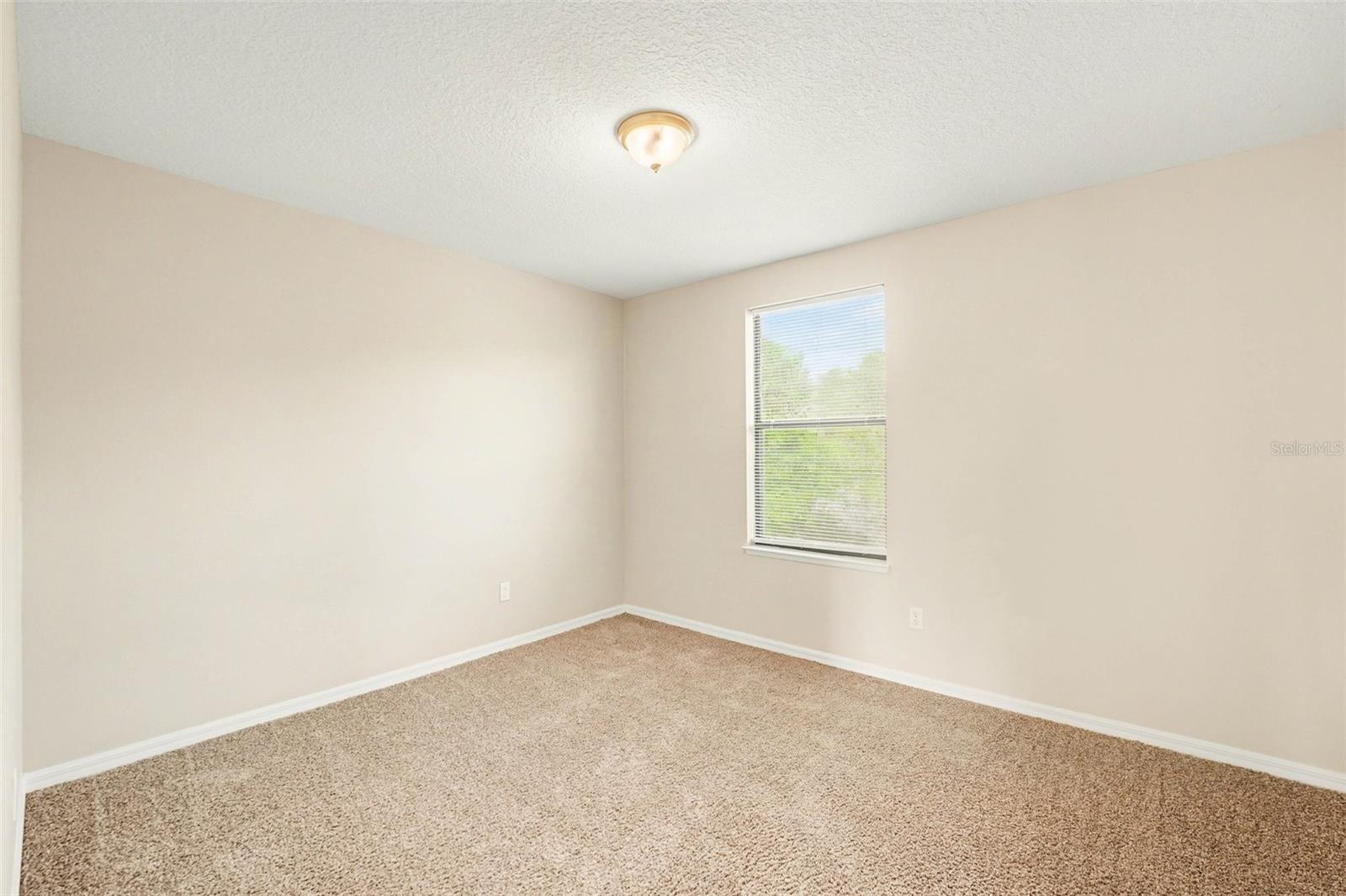 2727 Eagle Cliff Dr Property Photo 15