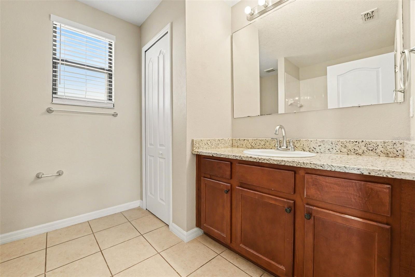 2727 Eagle Cliff Dr Property Photo 25