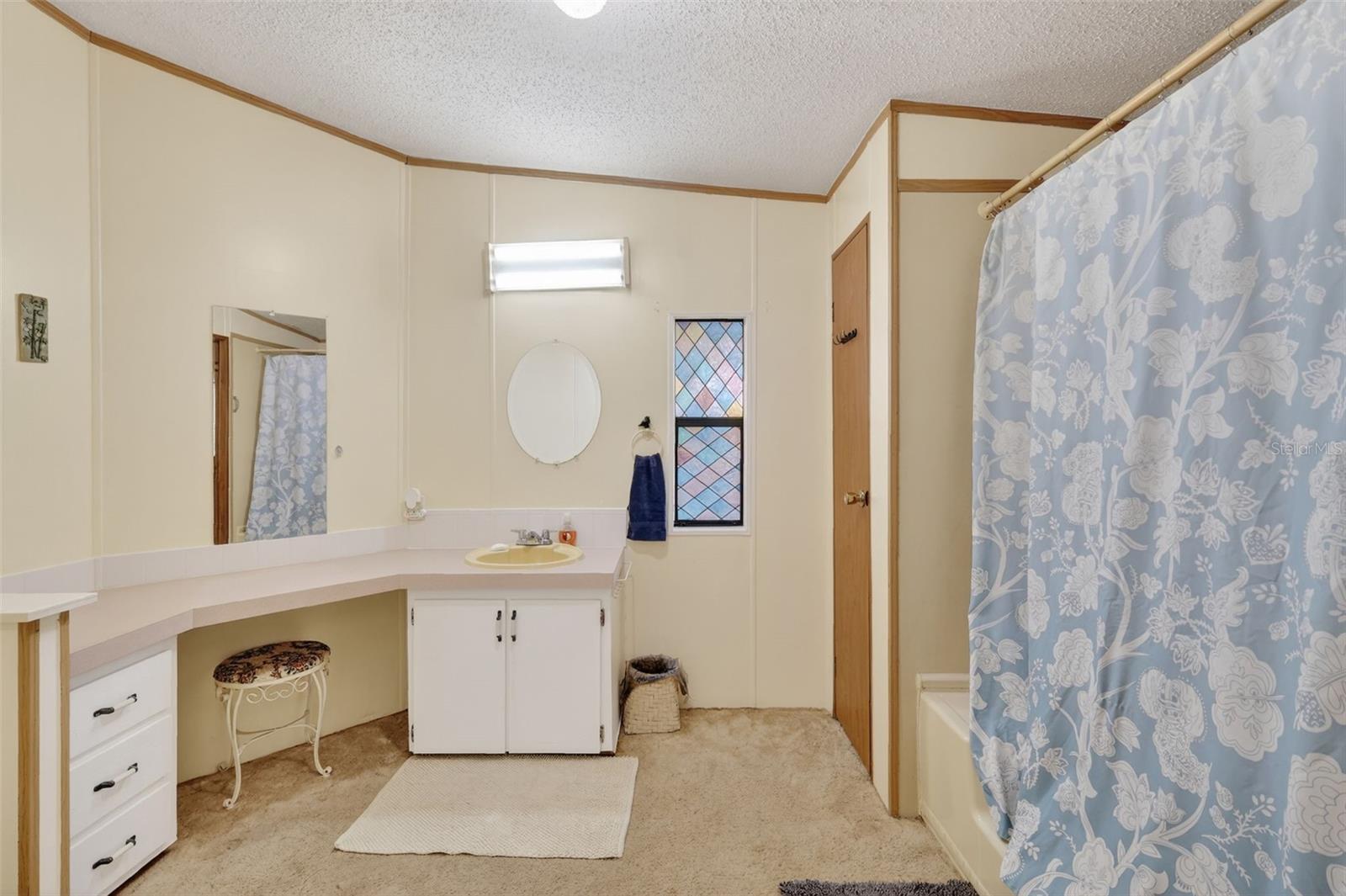 904 Maplewood St Property Photo 30