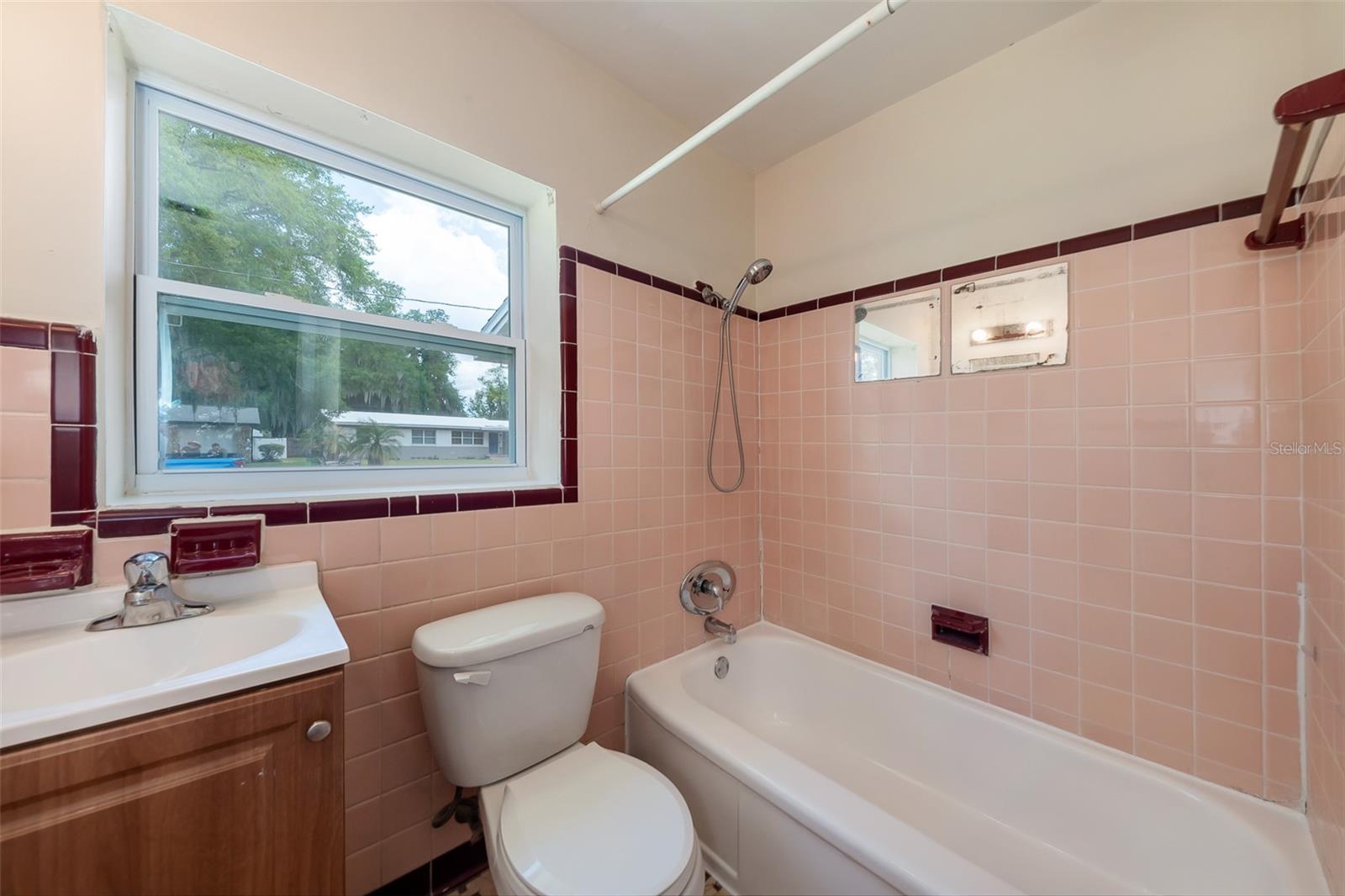 519 Vern Dr Property Photo 6