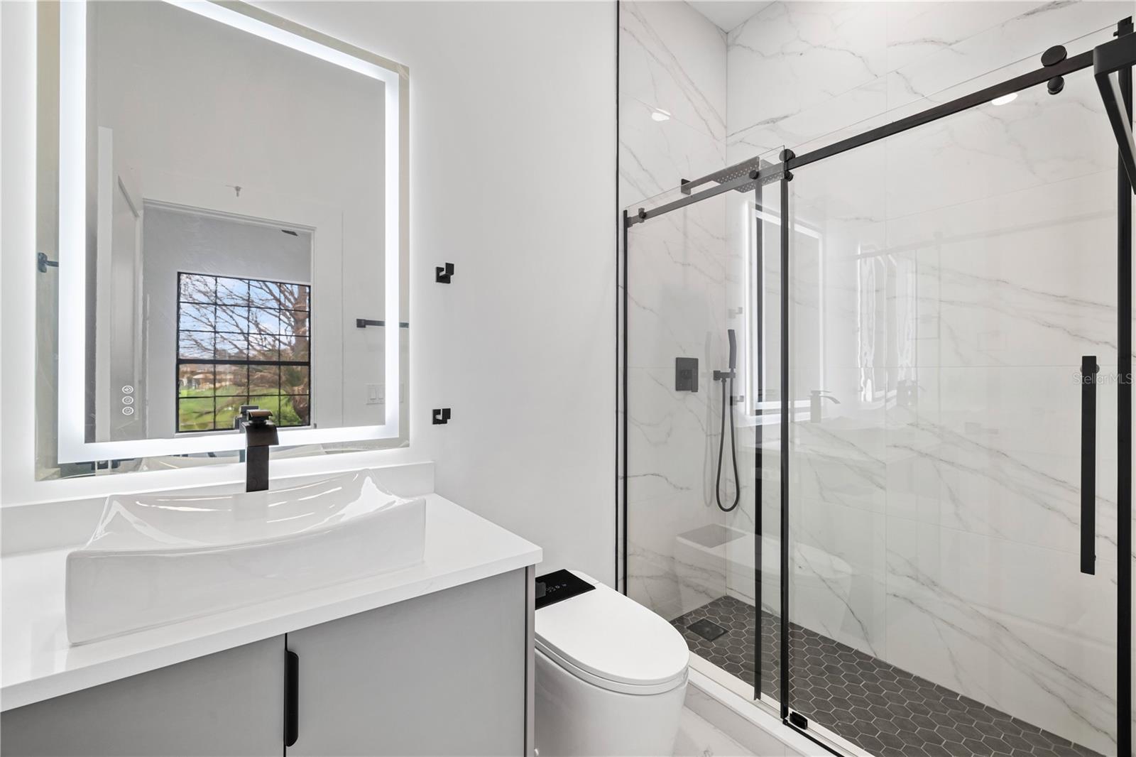 812 Johns Point Dr Property Photo 36