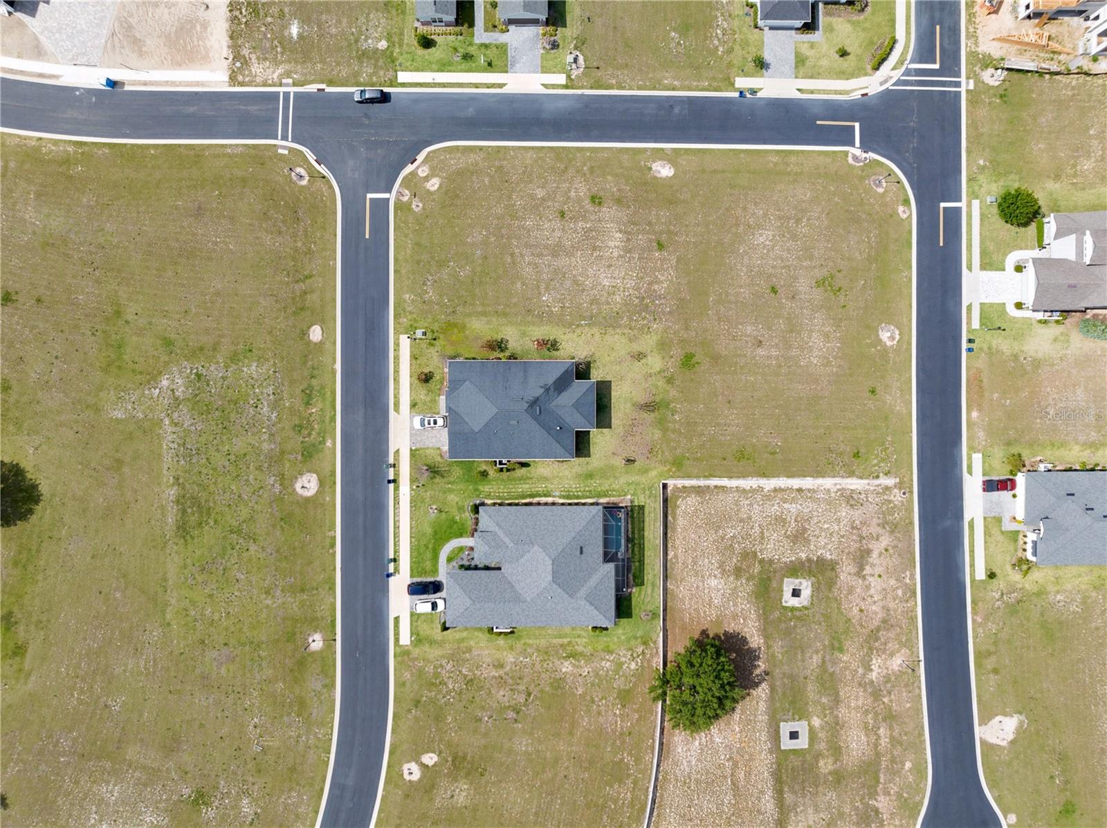 285 Caladium Ave Property Photo 4