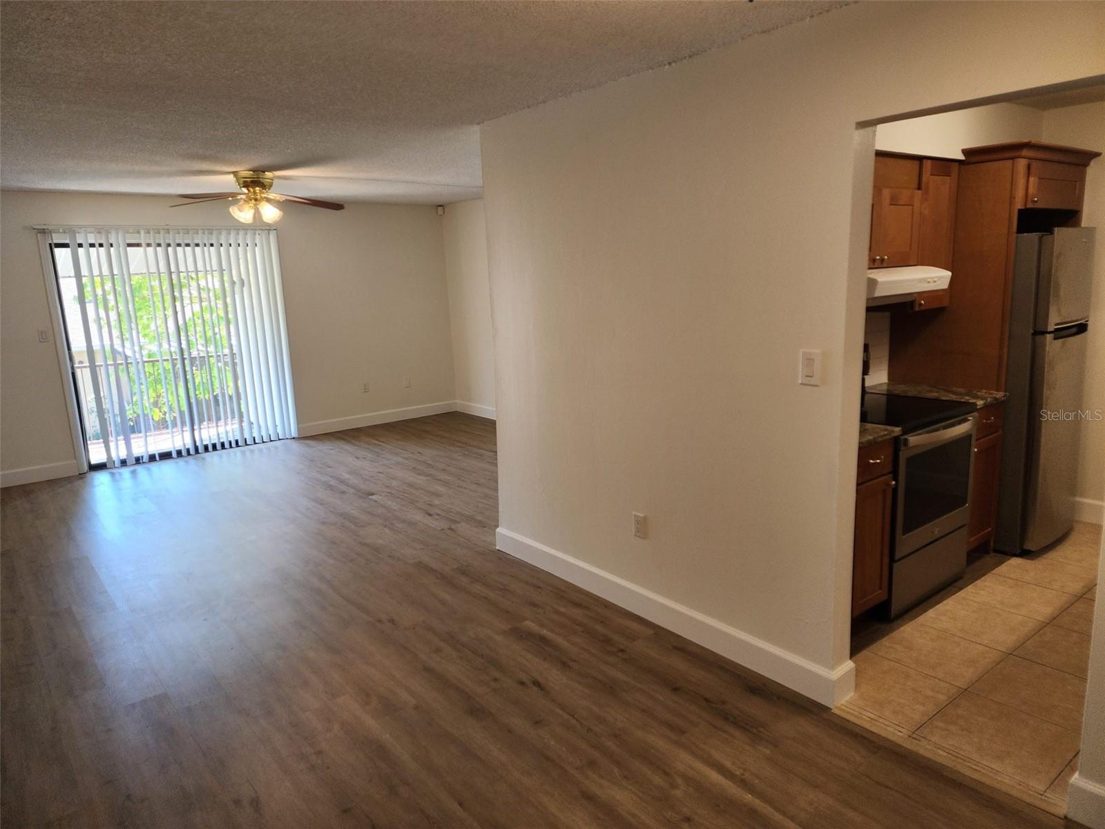 310 Cherokee Ct #f Property Photo 3