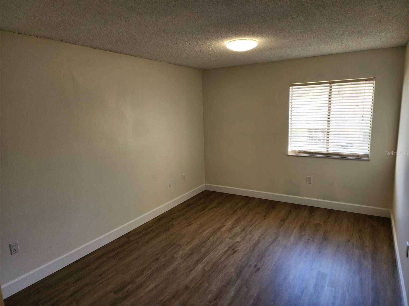 310 Cherokee Ct #f Property Photo 14