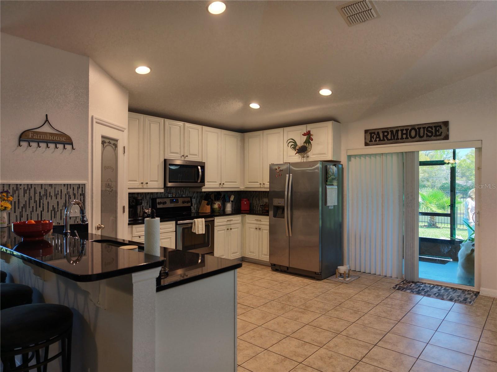 15637 Carina Dr Property Photo 11