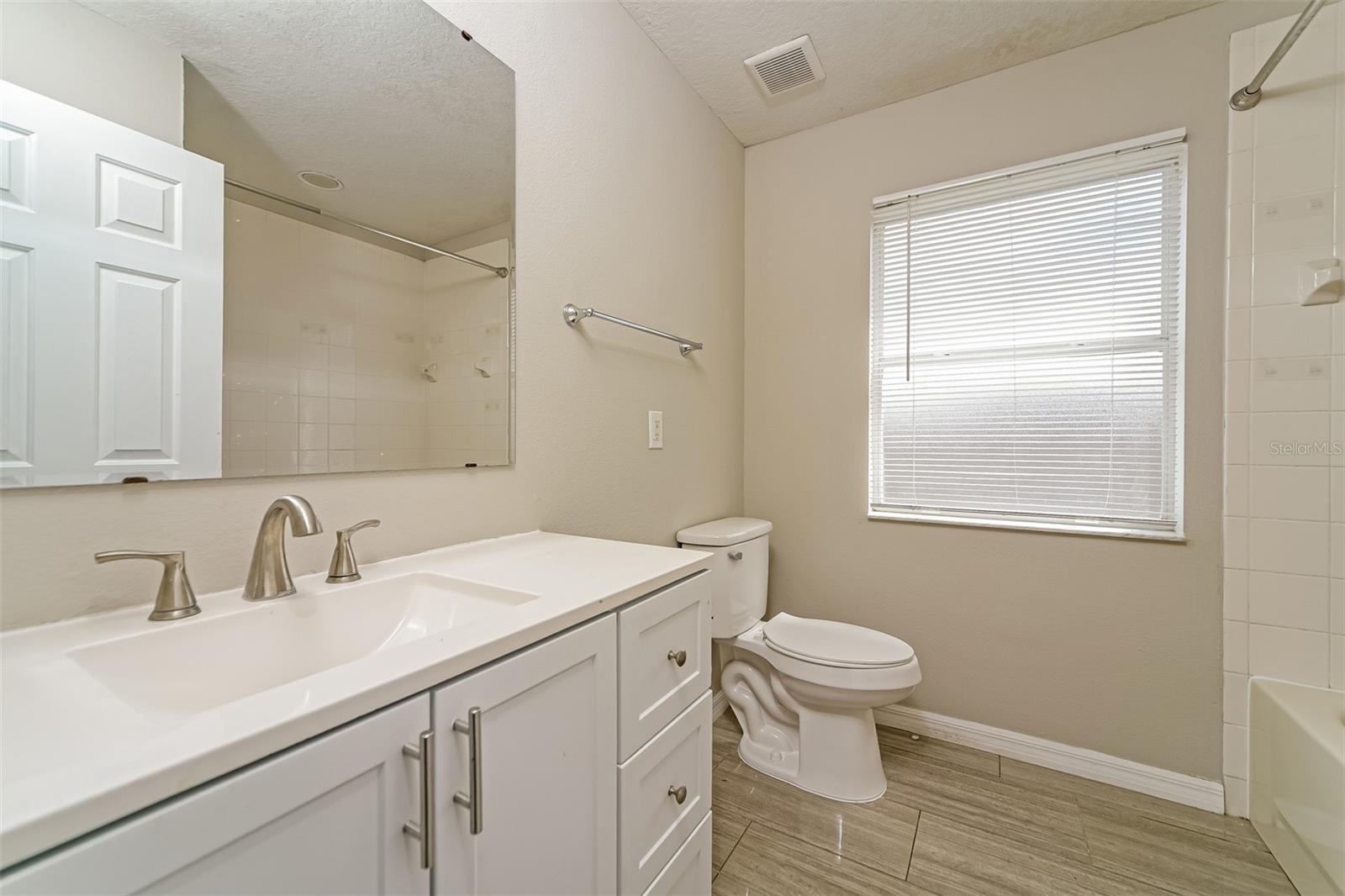 948 Chanler Dr Property Photo 19