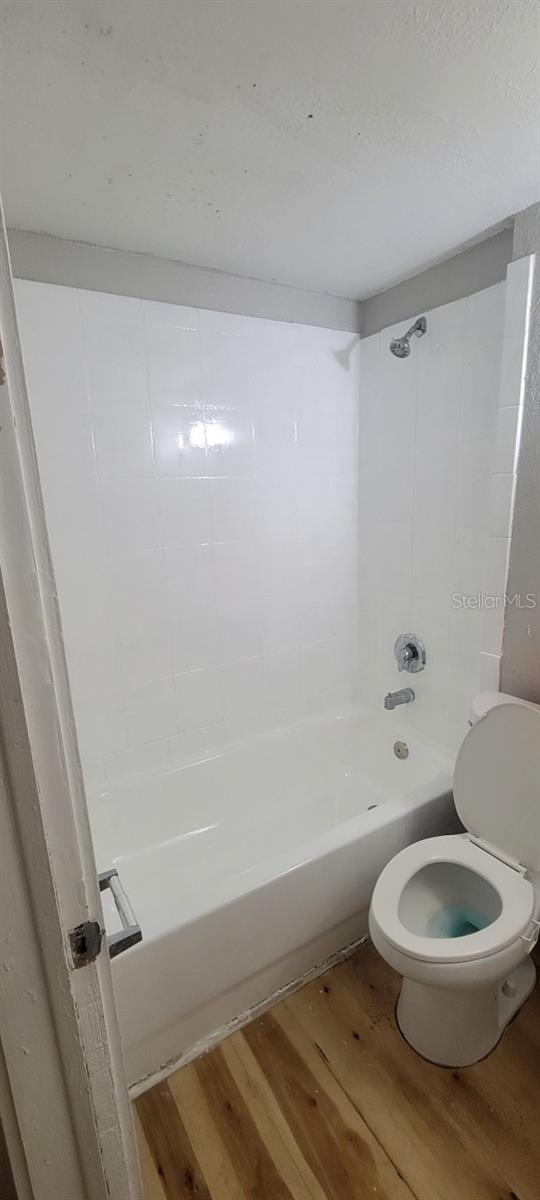 4204 N Manhattan Ave Property Photo 4