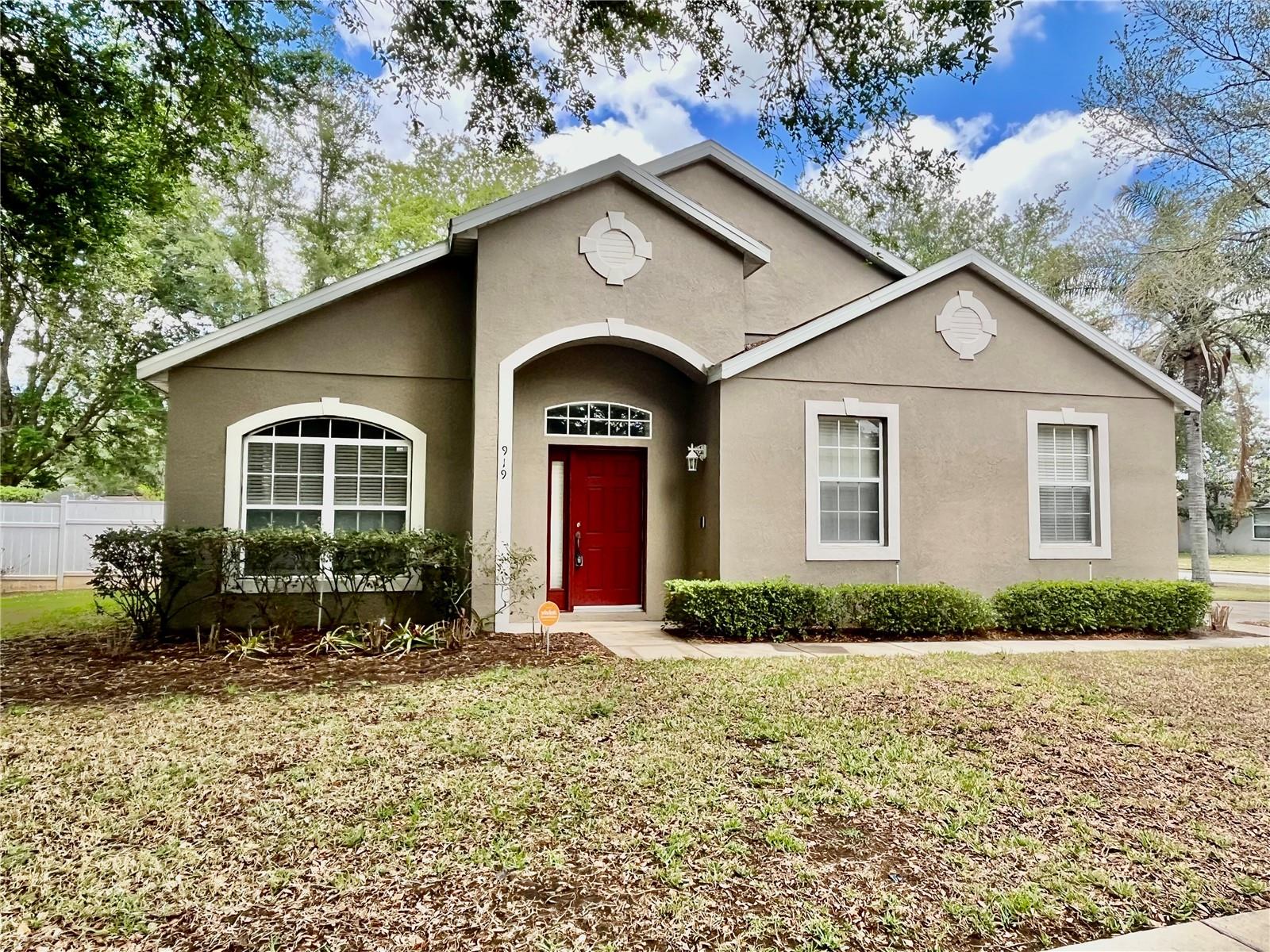 919 Magnolia Blossom Ct Property Photo 1