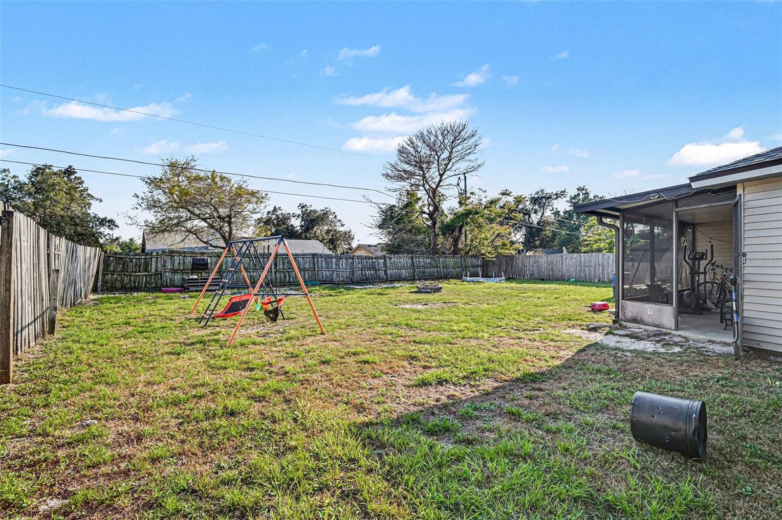 2675 Gramercy Dr Property Photo 16