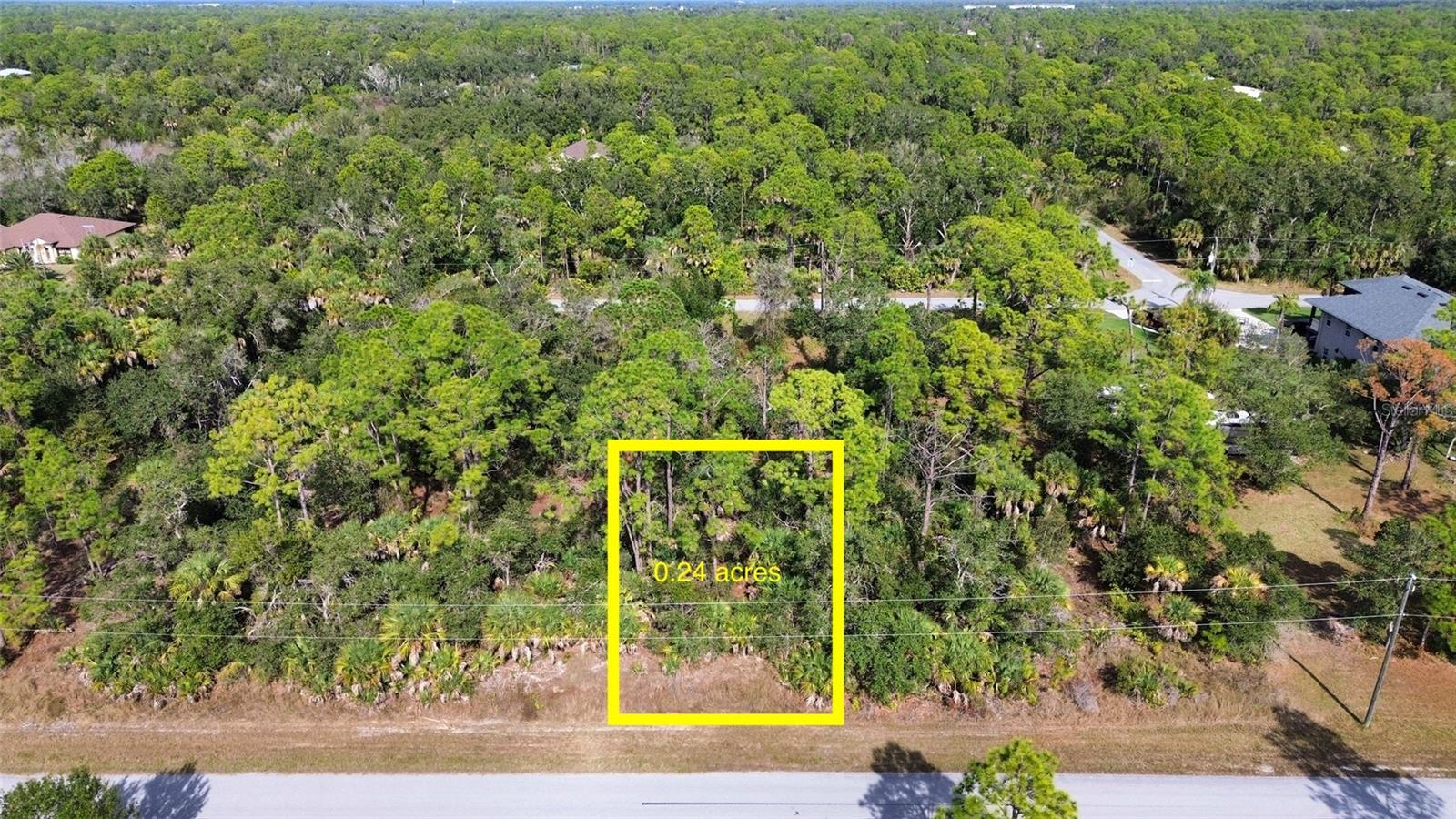 1615 Lace Ter Property Photo 4