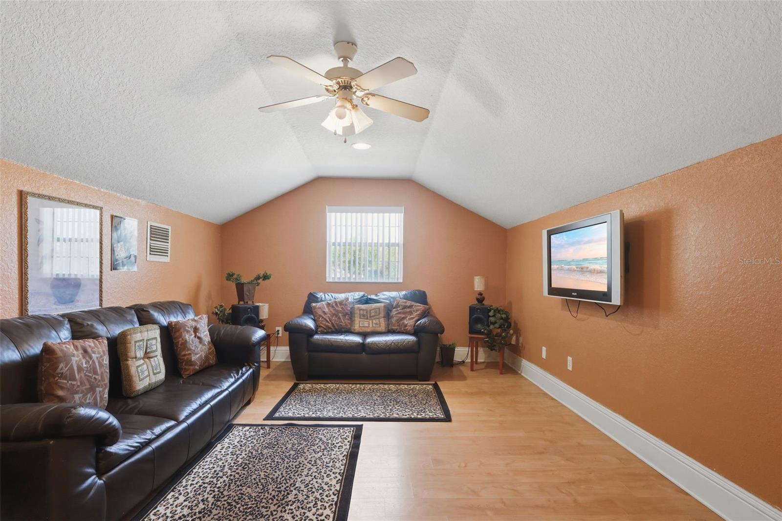 1051 Dunbar Ave Property Photo 36