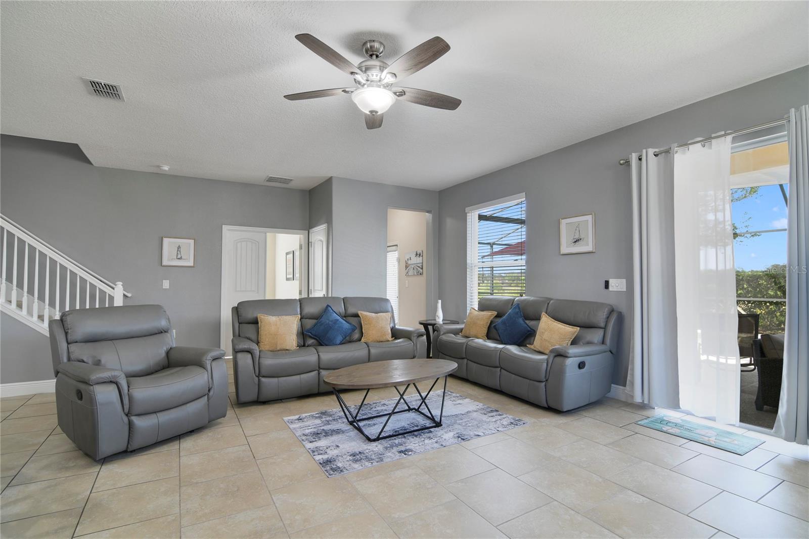 4115 Oaktree Dr Property Photo 39