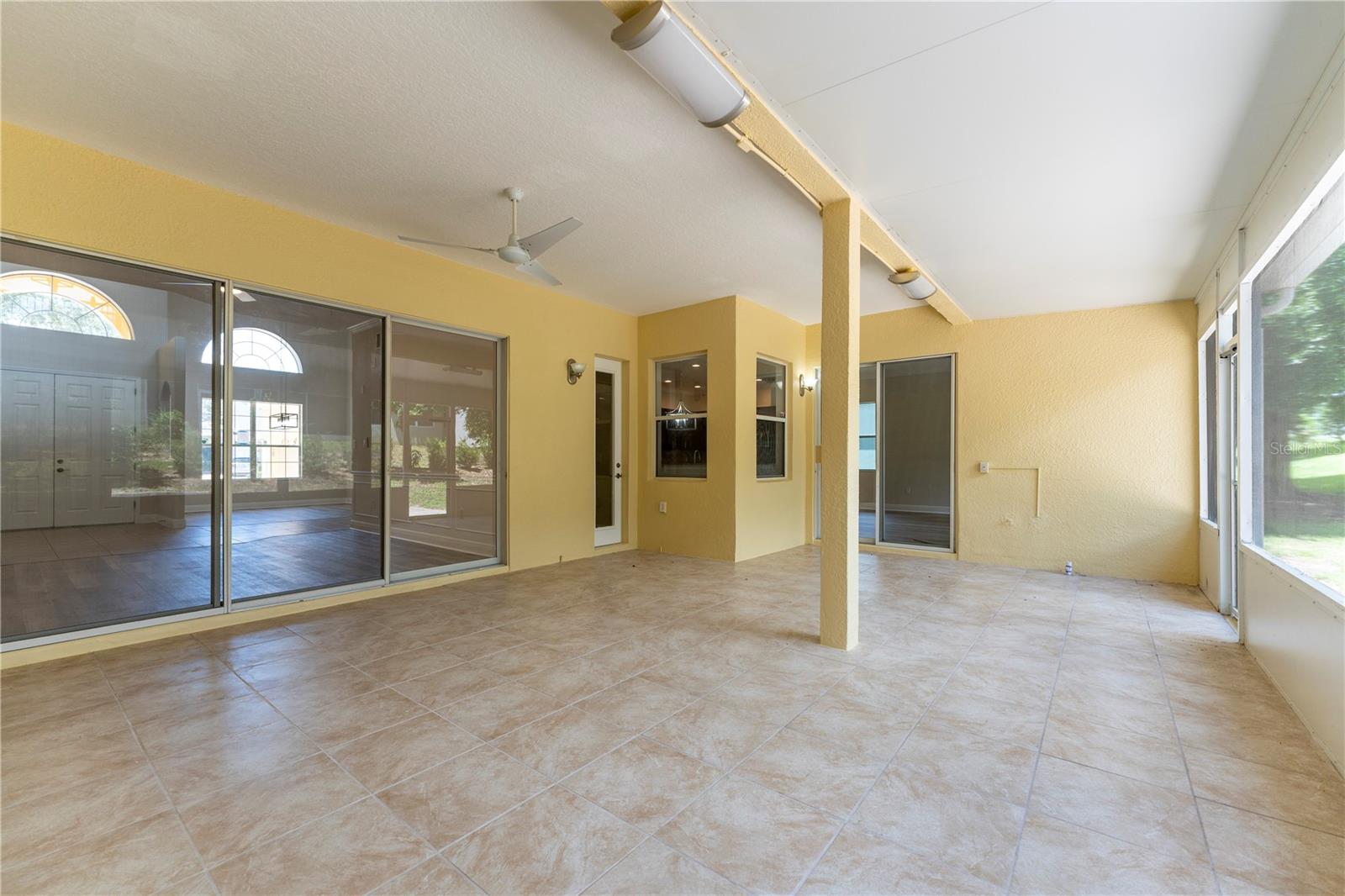 3542 Wind River Run Property Photo 2