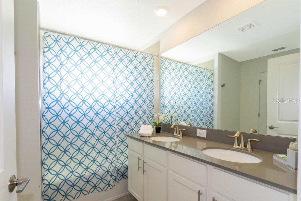 986 Splash Shot Pl Property Photo 33
