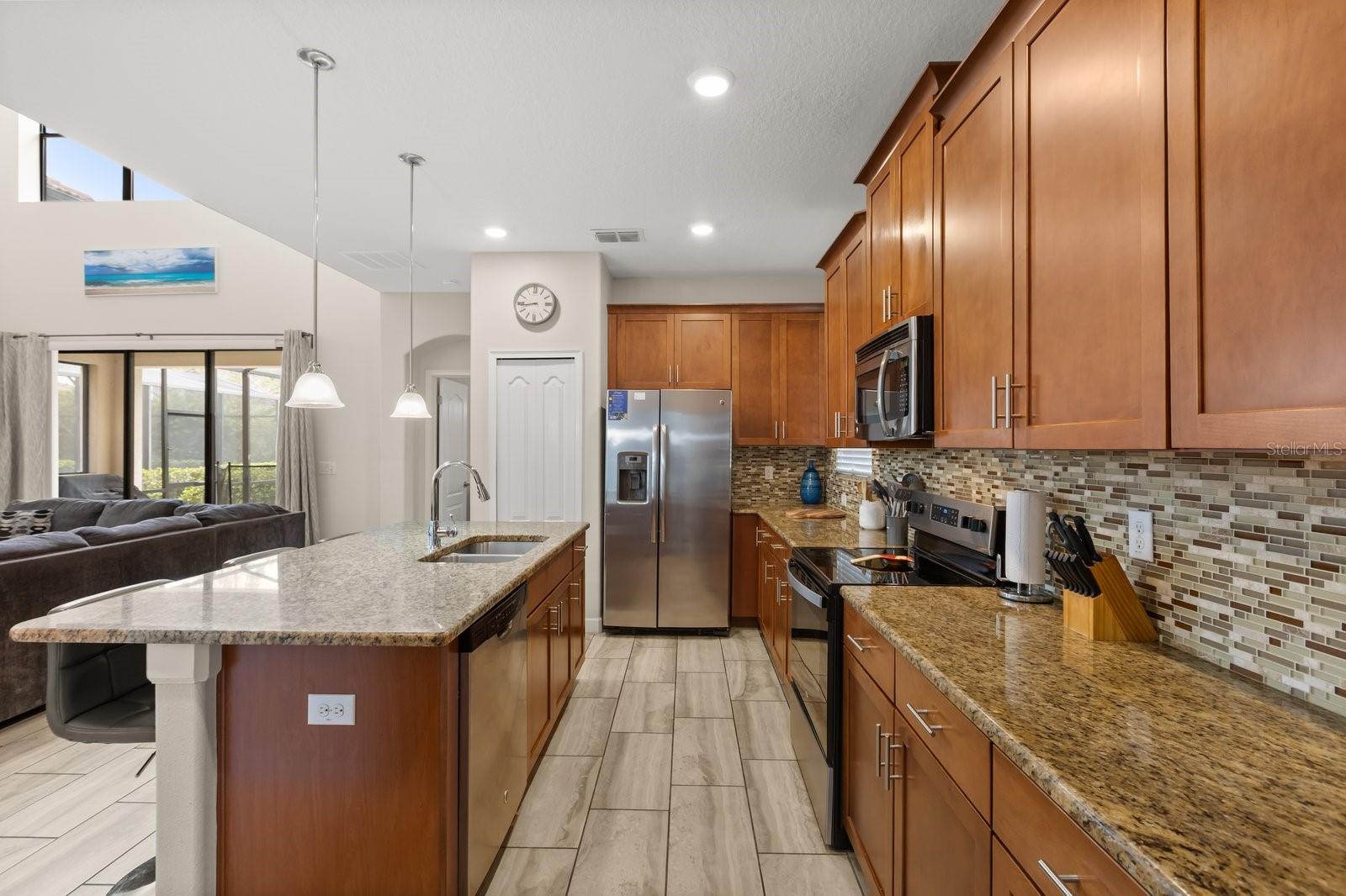 5493 Solterra Cir Property Photo 5
