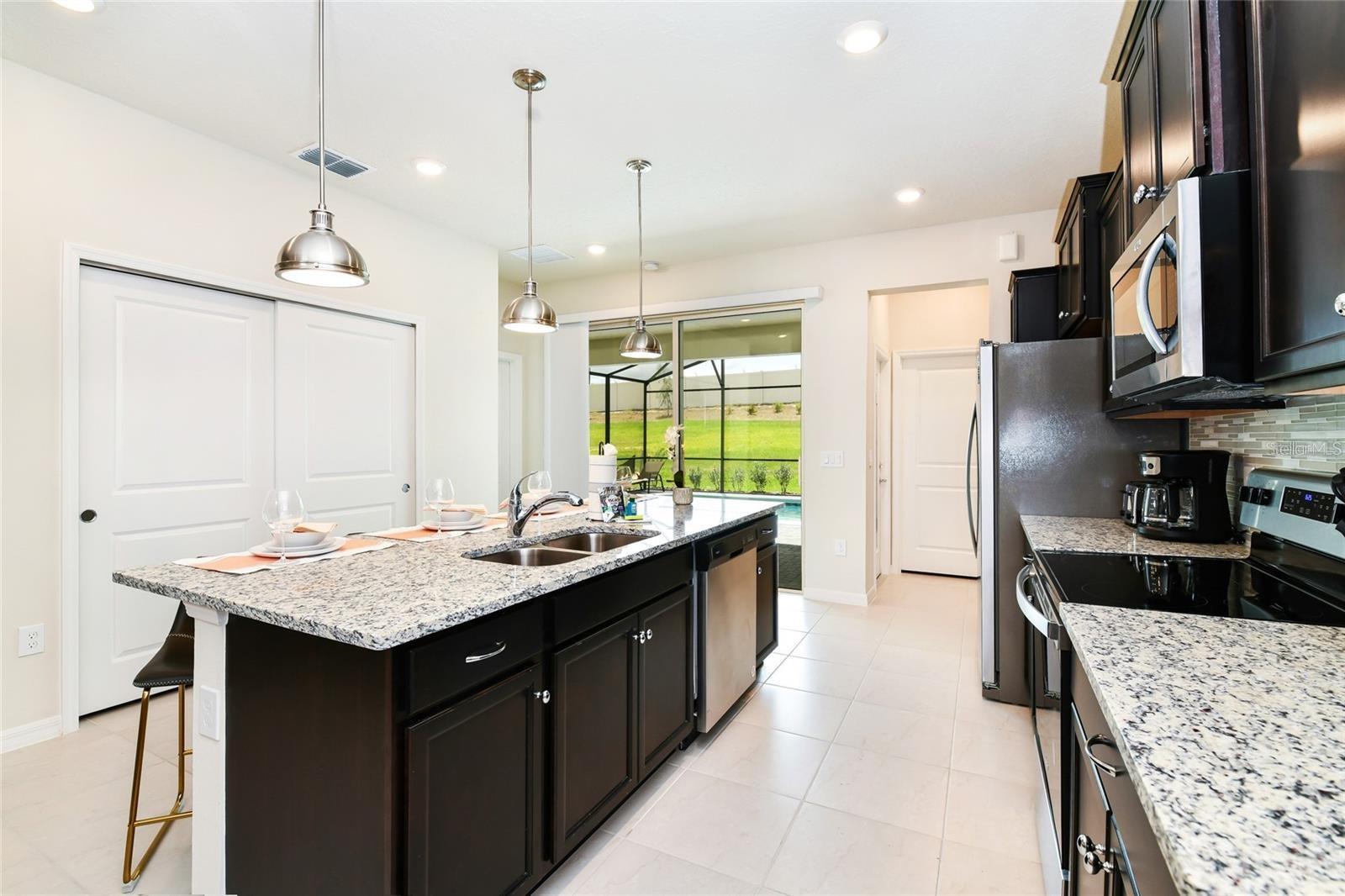 3373 Lilac Way Property Photo 18