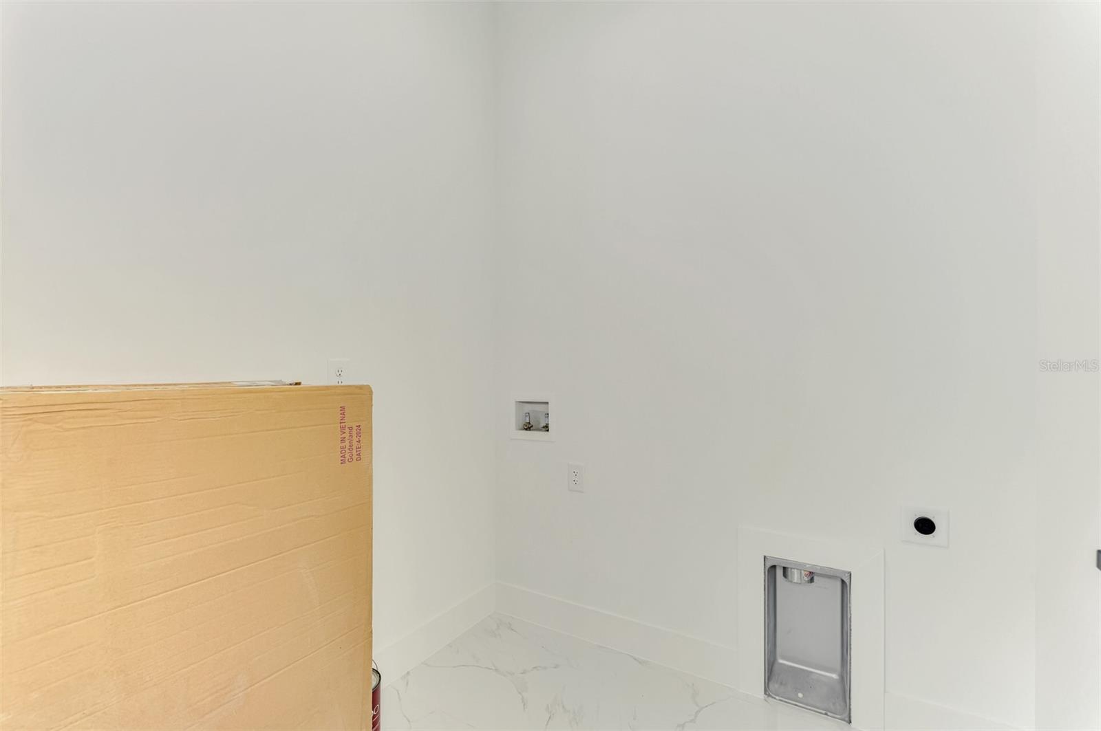 9468 Attica Cir Property Photo 52