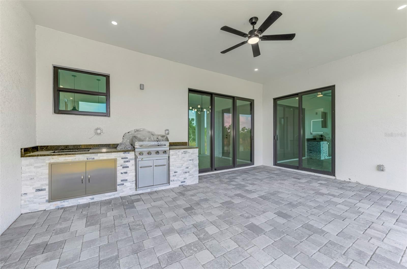 9468 Attica Cir Property Photo 54