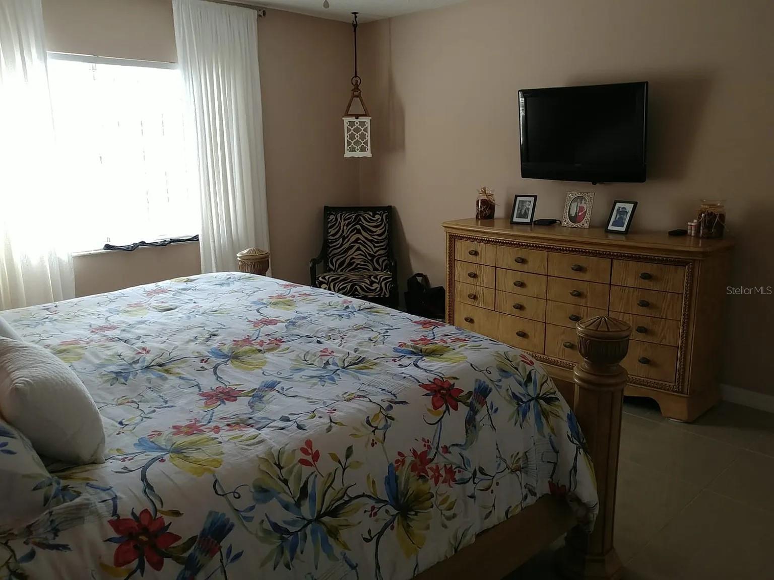 2225 Holden Ave #109 Property Photo 6
