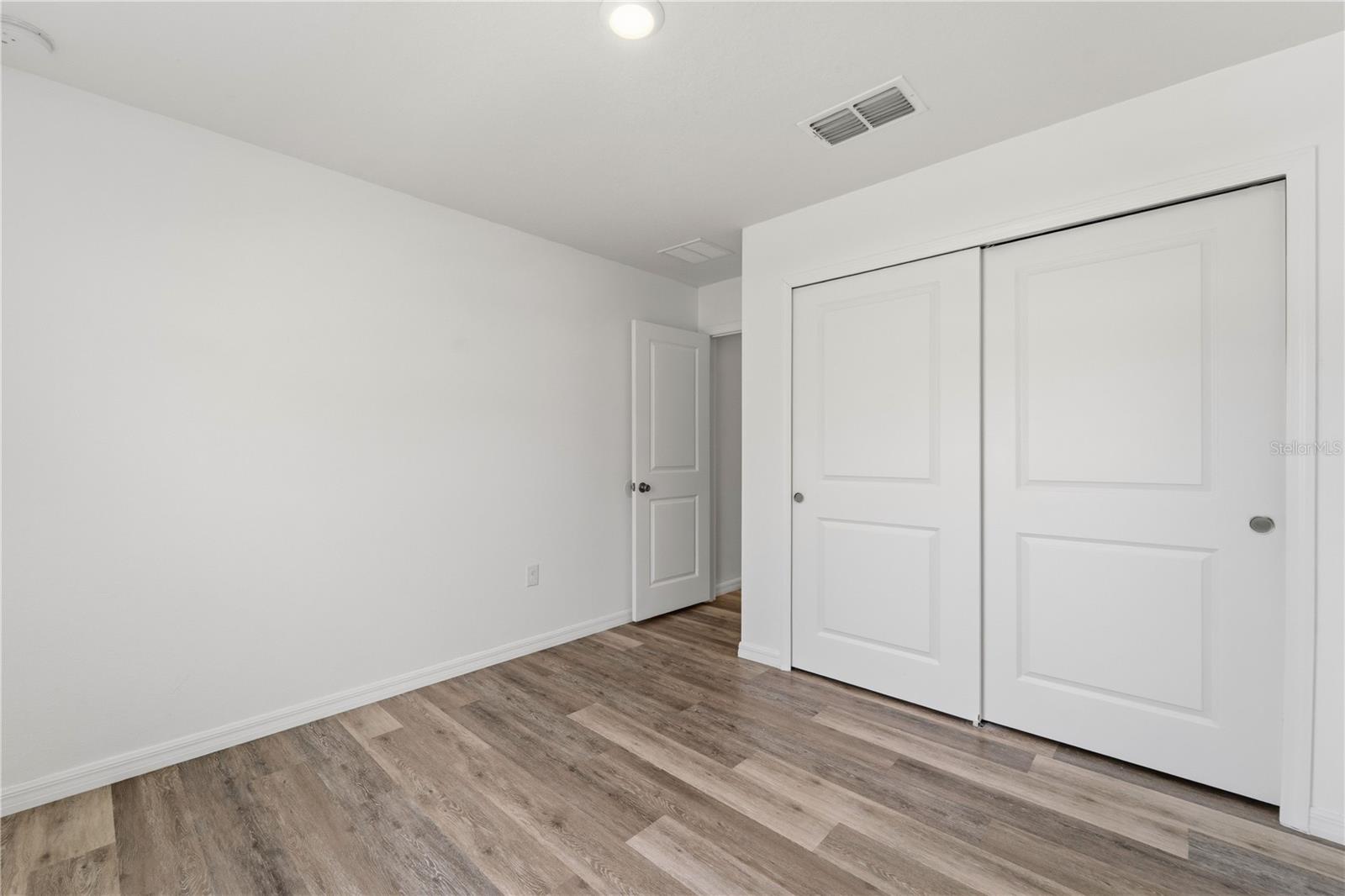 820 Overpool Ave Property Photo 10