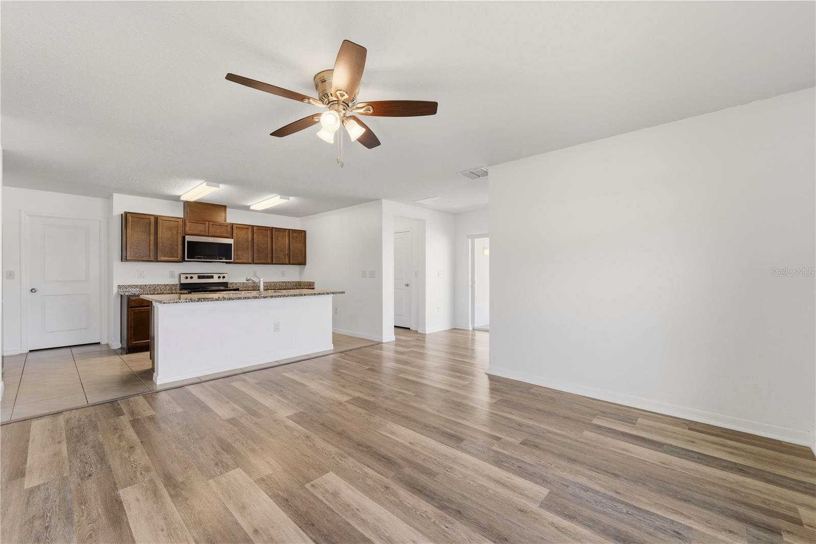 820 Overpool Ave Property Photo 17