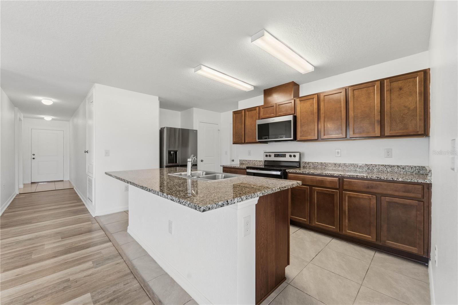 820 Overpool Ave Property Photo 21