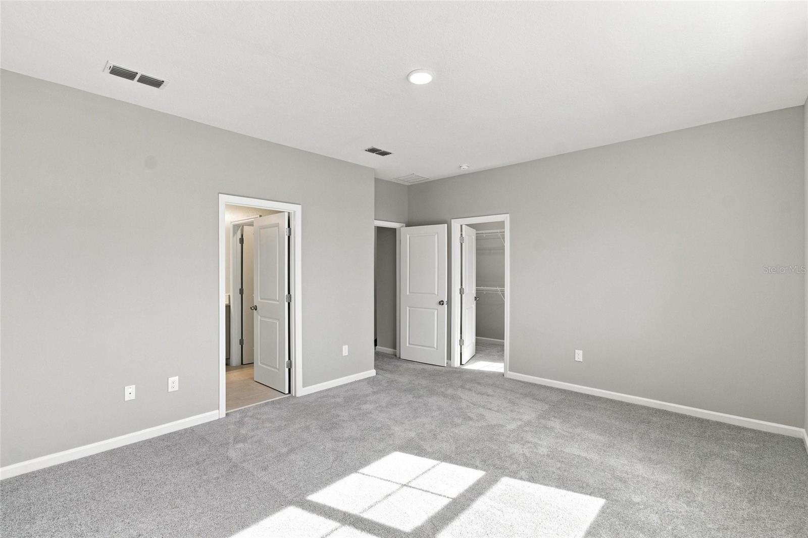 1347 Lumpini St Property Photo 17