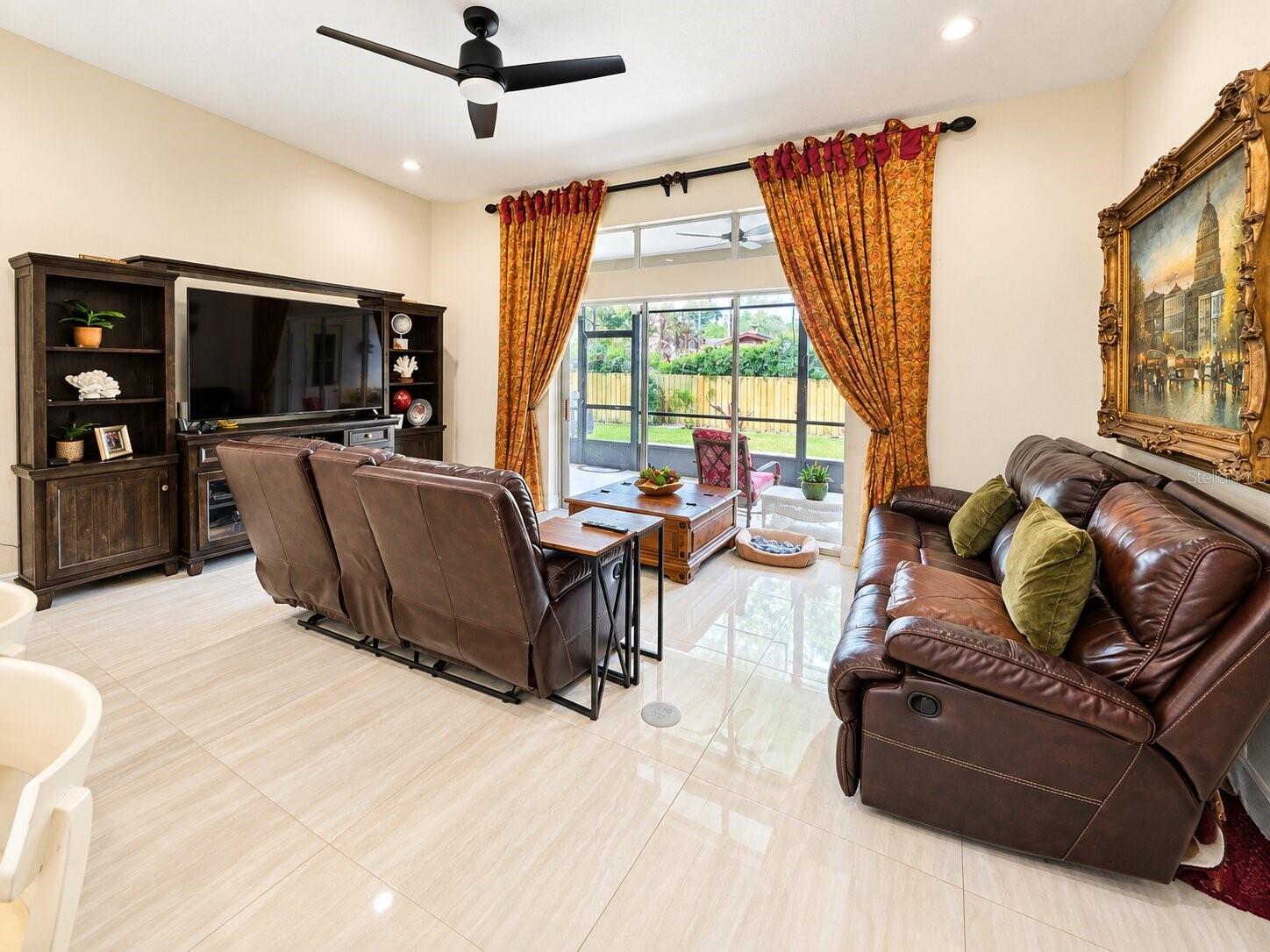 O6394091 Property Photo 7