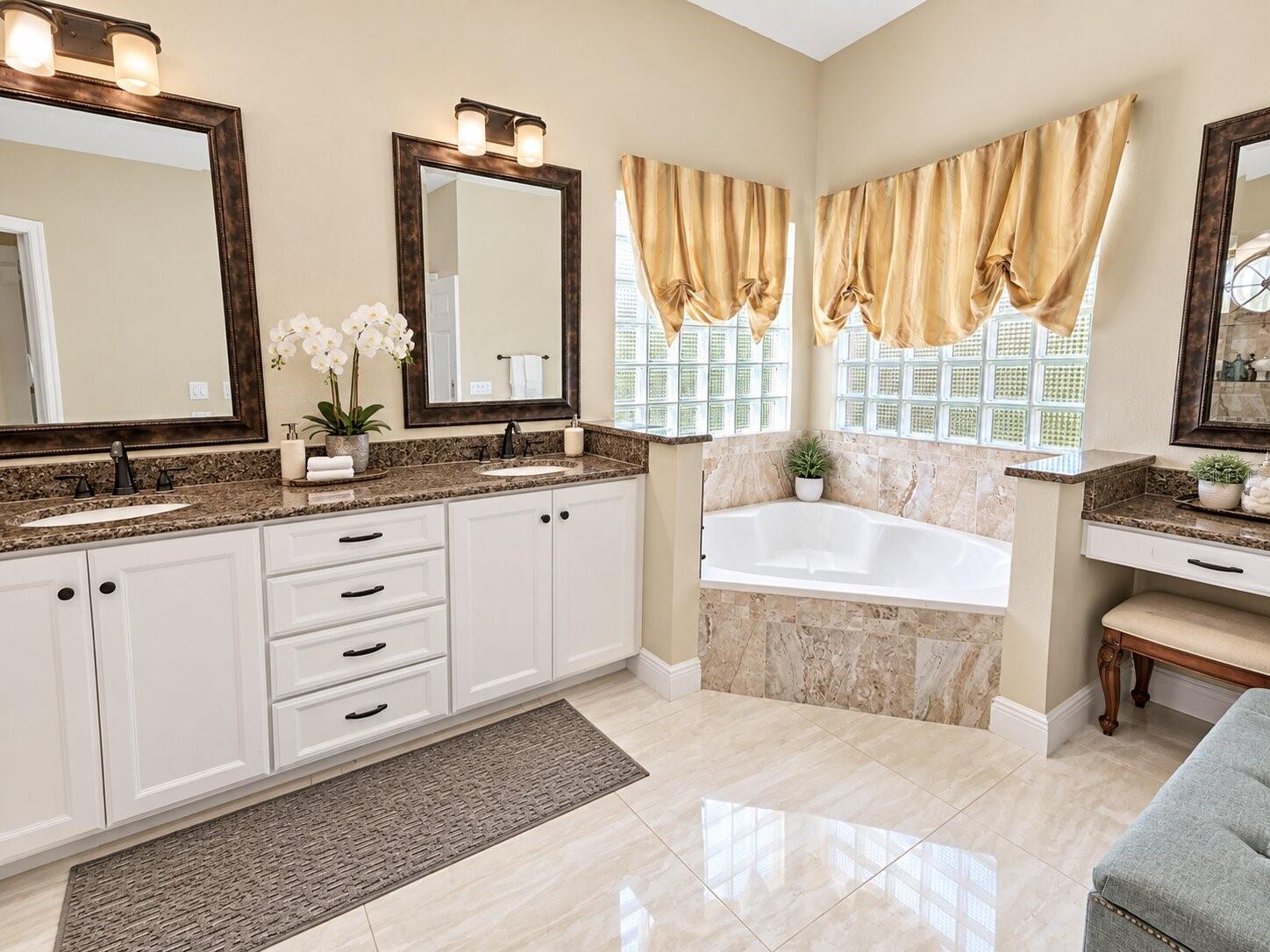 O6394091 Property Photo 15