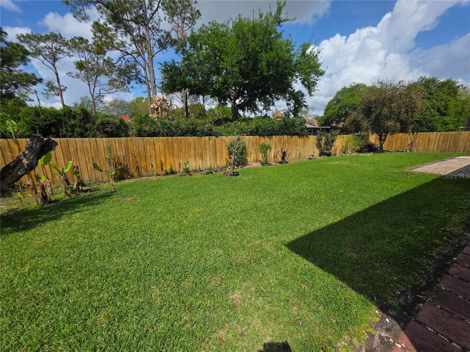 O6394091 Property Photo 20