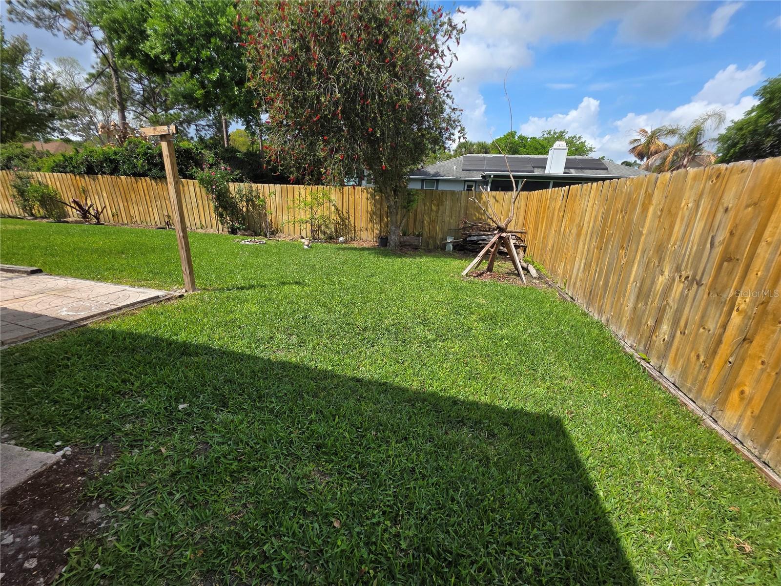 O6394091 Property Photo 21